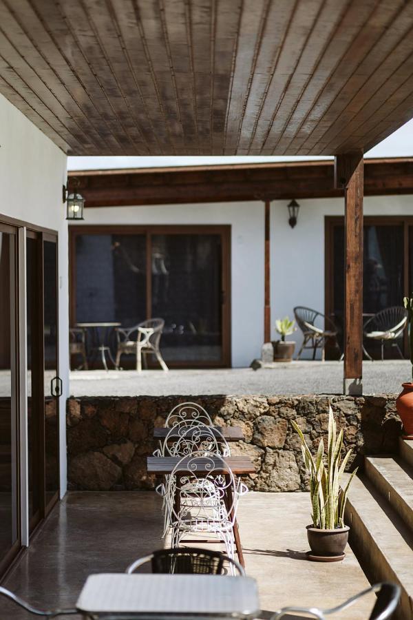Hotelito Rural Flor De Timanfaya Tinajo Extérieur photo